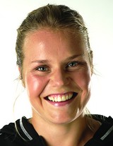 Karin Knapp
